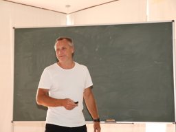 Talks_47